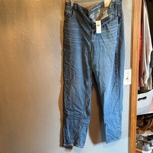 American eagle mom Jean
